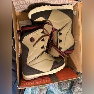 Tan and Black Snowboard Boots with Burgundy Accents